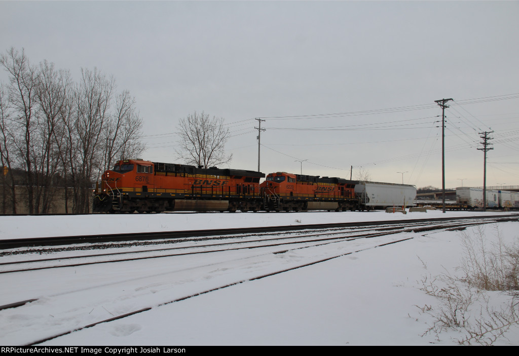 BNSF 6876 West